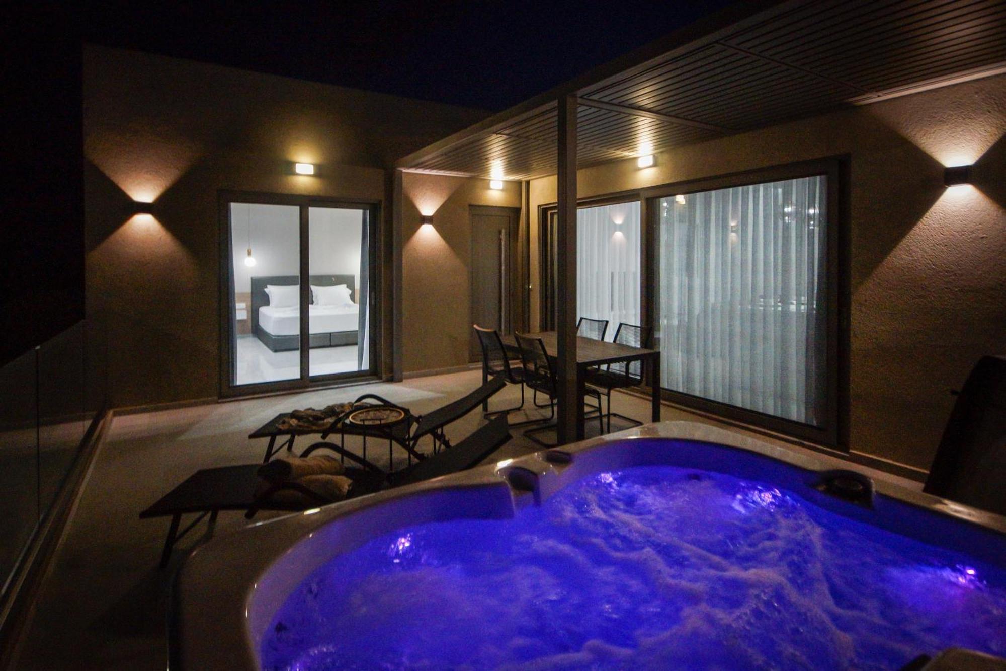 Aquamarine Luxury Suites Archangelos  Bagian luar foto